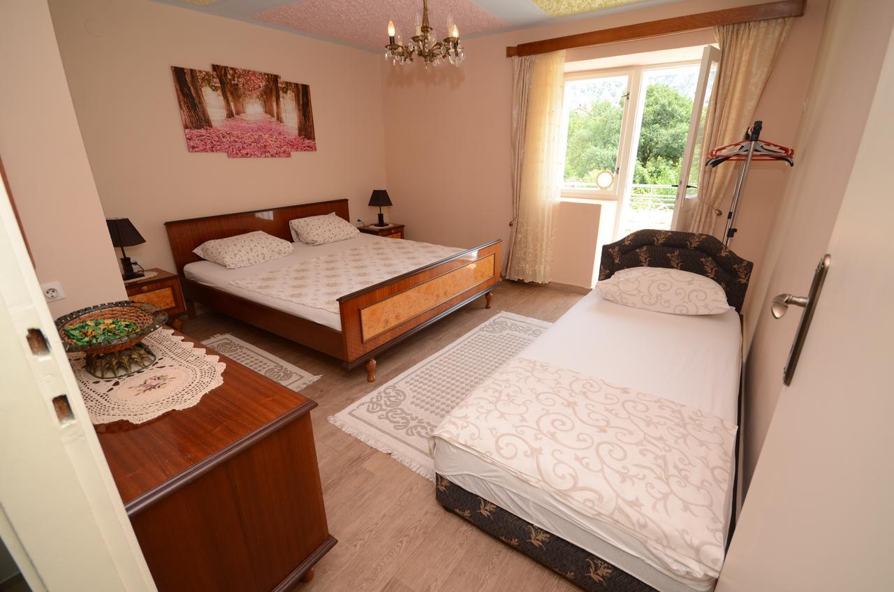 Stone House Dragutinovic Apartment Kotor Ngoại thất bức ảnh